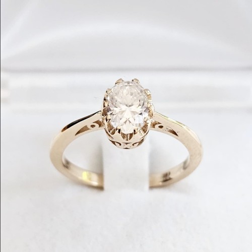 Walencja Vintage Diament Natura 0.70ct  Vs2/G IGI 