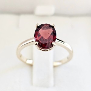 Osaka Grande 9/7mm Granat 