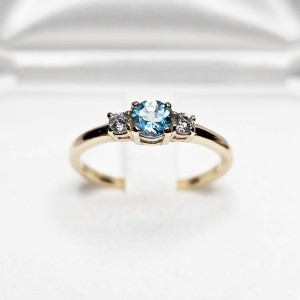 Misano Pierścionek z Topazem i Brylantami  