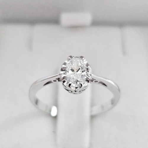 Walencja Mała Vintage Diament Lab. 6/4mm  0.38ct