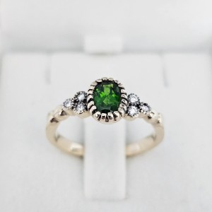 Girona Diopsyd i Diamenty 