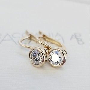 Kolczyki złote z Moissanitami Nara 