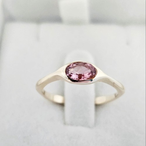 " Tibilisi " Vintage Turmalin Naturalny. 6/4  