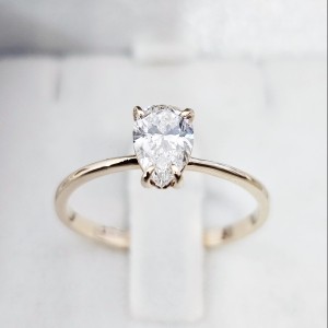 Pierścionek Sanremo z Diamentem 0.70ct 