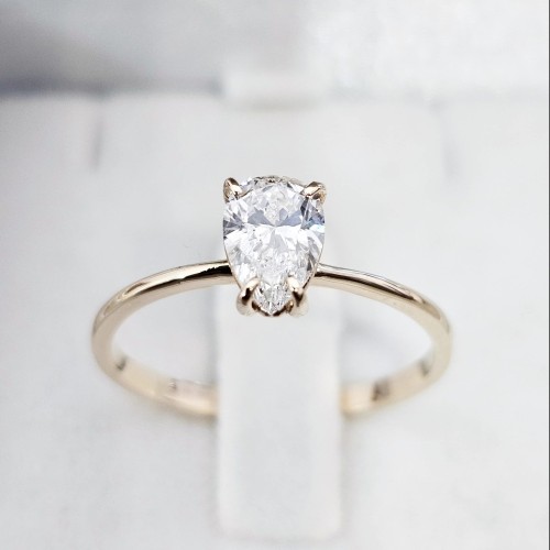 Pierścionek Sanremo z Diamentem 0.70ct 