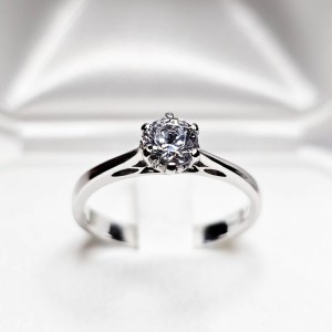 Singapur Pierścionek zaręczynowy z Brylantem Grow Lab.
