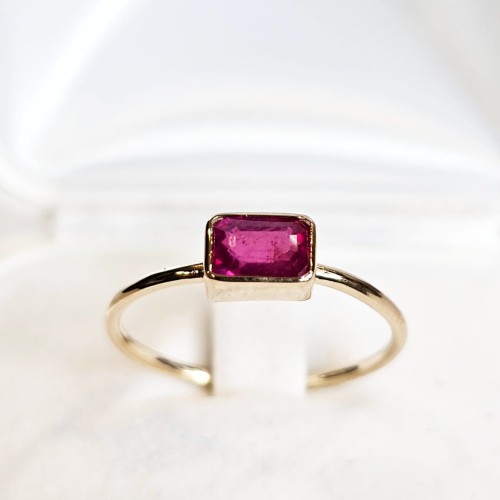 Positano Pierścionek z Rubinem