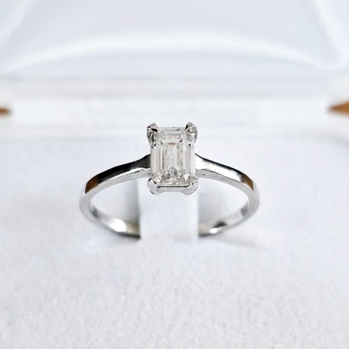 Tallin Diament Grow Lab 