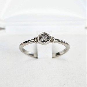 Ryga Pierścionek z Diamentem Salt &Pepper 