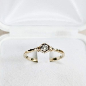 Ryga Pierścionek z Diamentem fasetowym 