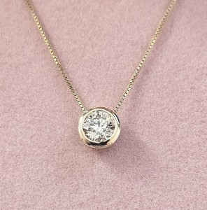 Naszyjnik kostka z  Moissanitem 0.50ct GRA