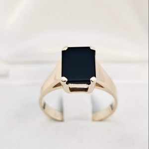 " Faro" Pierścień z Onyxem 