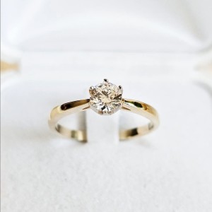 Sakhir Pierścionek zaręczynowy z Diamentem 0.40ct Grown Lab.