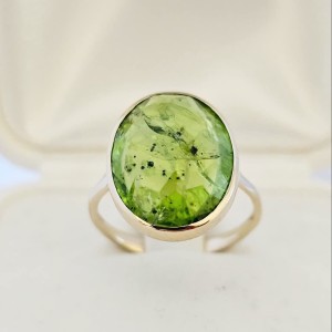 " Skradin" Vintage Perydot 12ct 