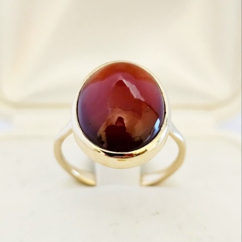 " Skradin" Vintage Granat  9.5ct  