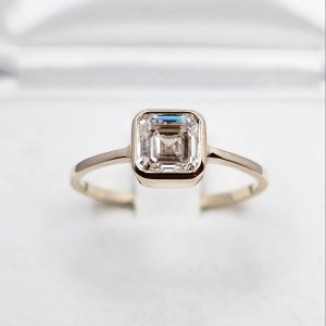 Piazza pierścionek z Diamentem 1.17ct 